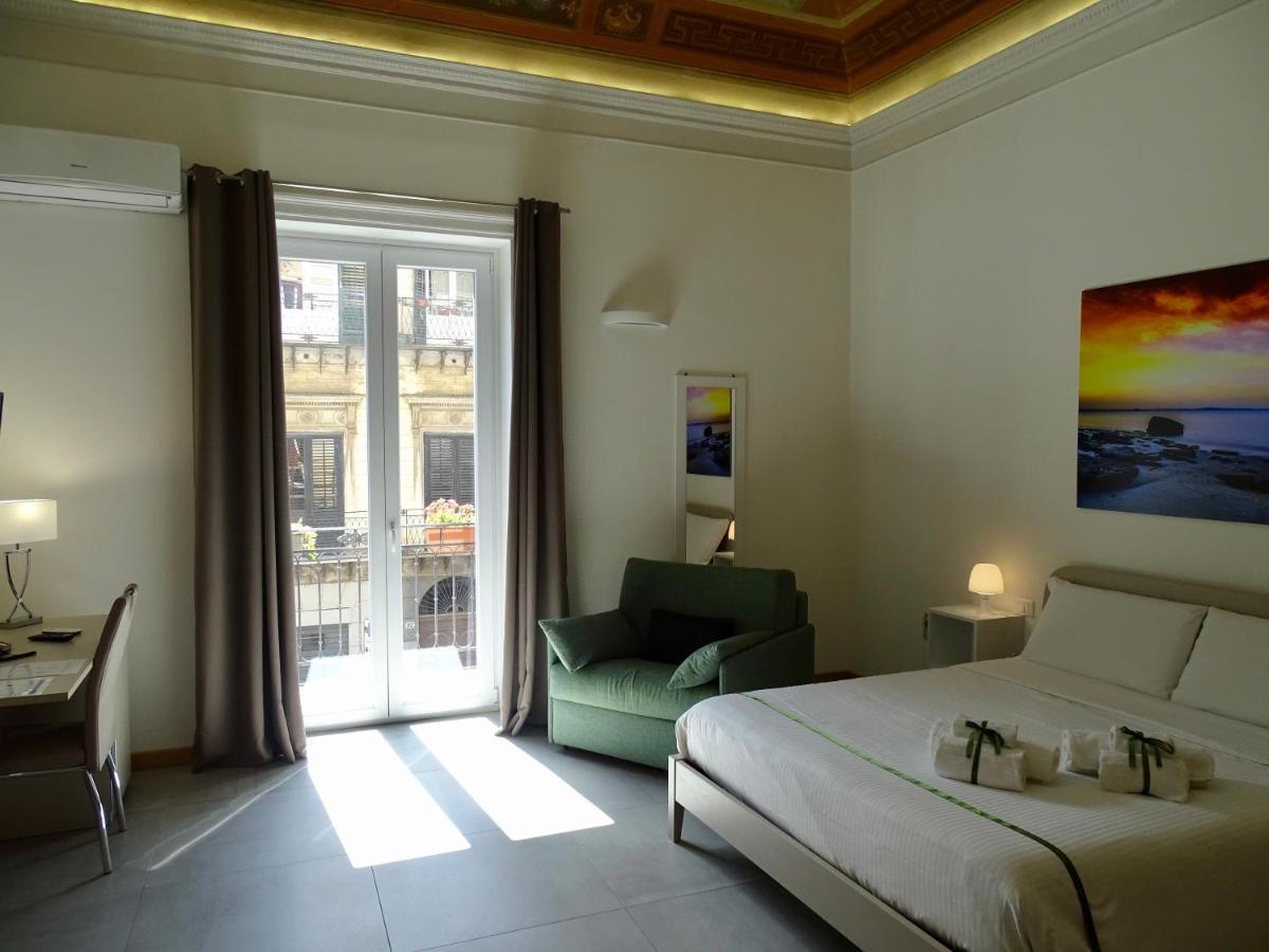 Le Quattro Stagioni - Rooms & Suites Палермо Екстериор снимка