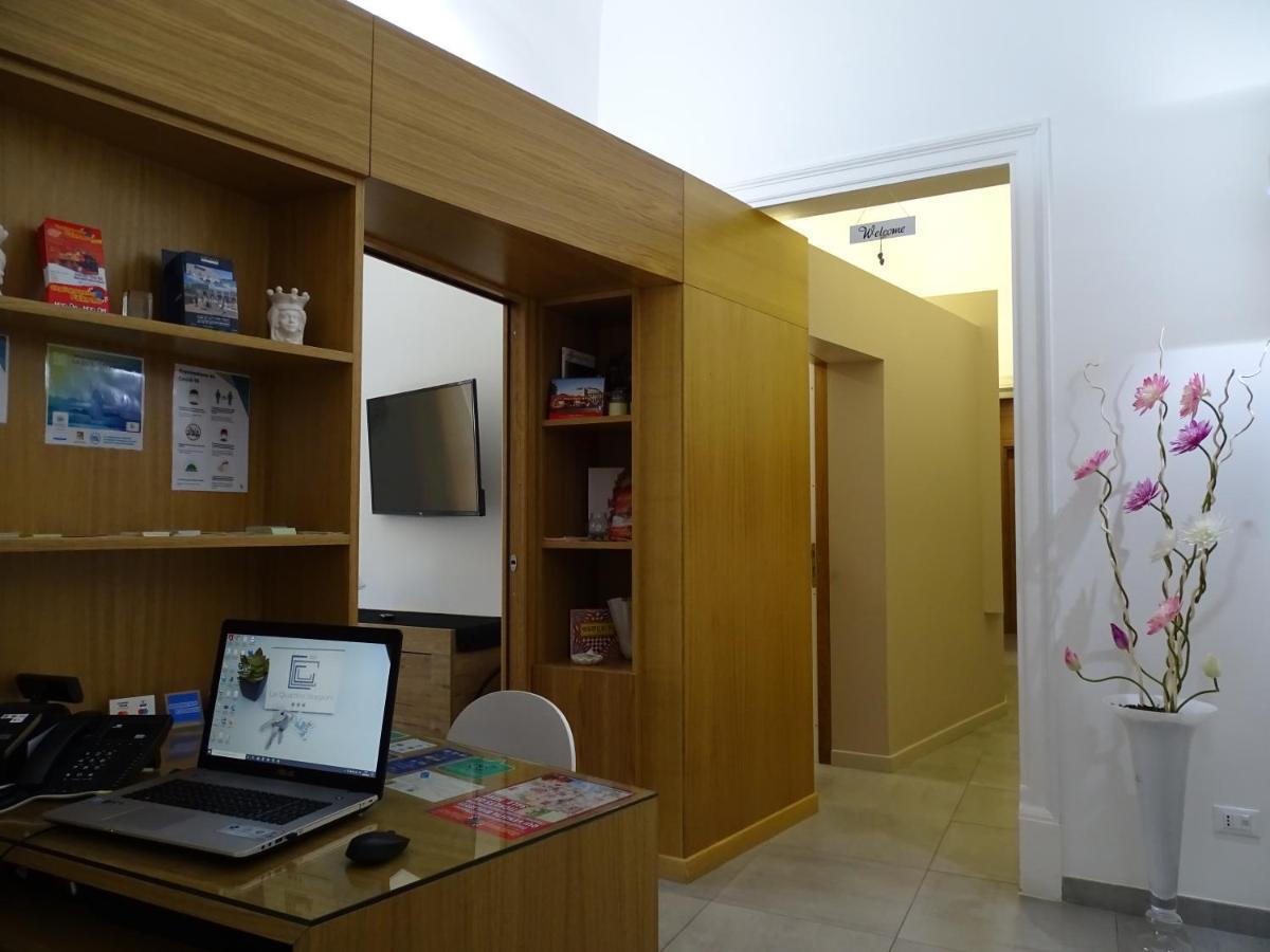 Le Quattro Stagioni - Rooms & Suites Палермо Екстериор снимка