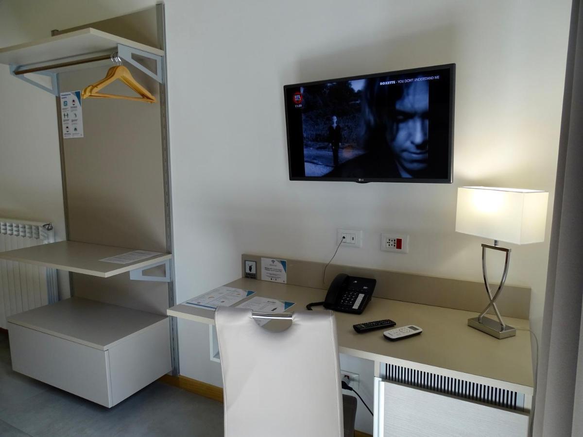 Le Quattro Stagioni - Rooms & Suites Палермо Екстериор снимка