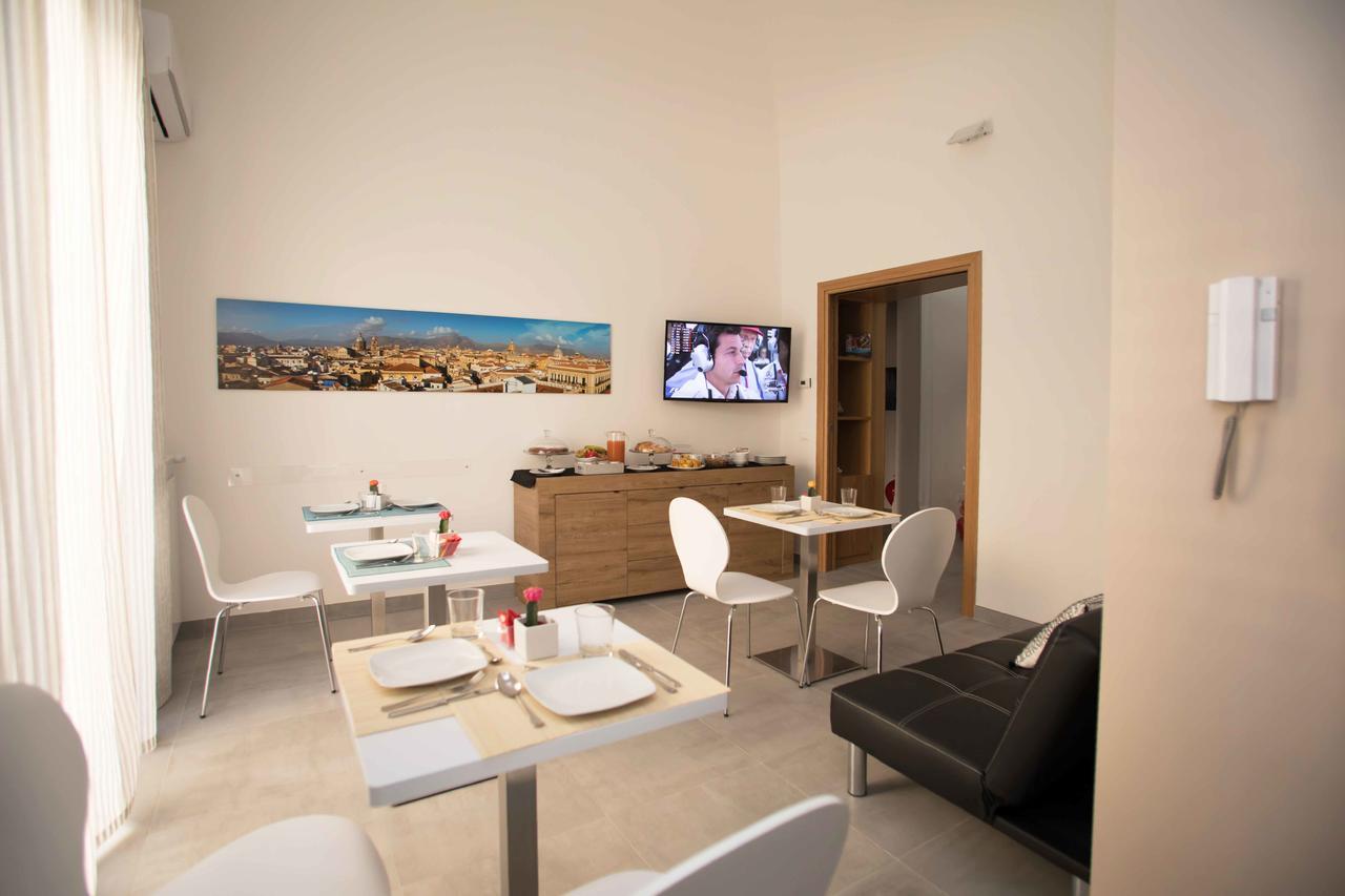 Le Quattro Stagioni - Rooms & Suites Палермо Екстериор снимка